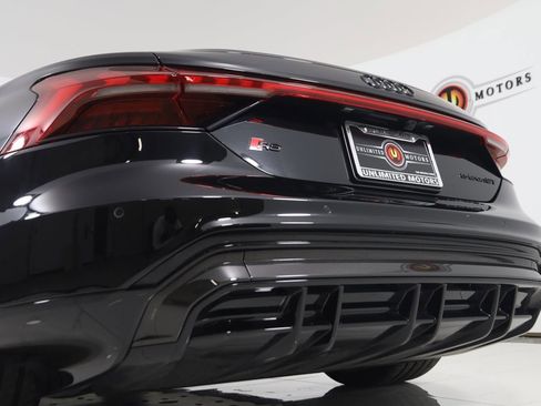 Used 2024 Audi RS e-tron GT w/ Carbon Performance Package image 38