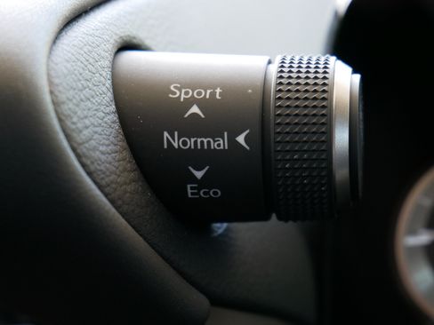 Certified 2025 Lexus ES 350 w/ Premium Package FWD image 31