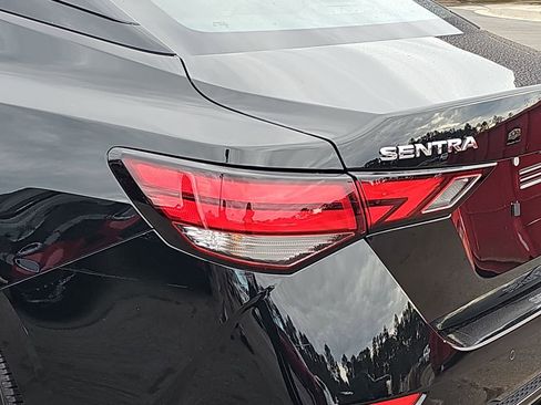 Used 2023 Nissan Sentra S image 37