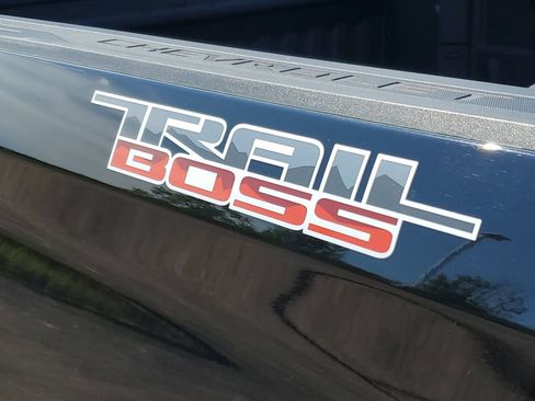 Used 2023 Chevrolet Silverado 1500 LT Trail Boss w/ Protection Package AWD/4WD image 35