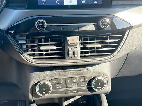 New 2026 Ford Escape Active image 11