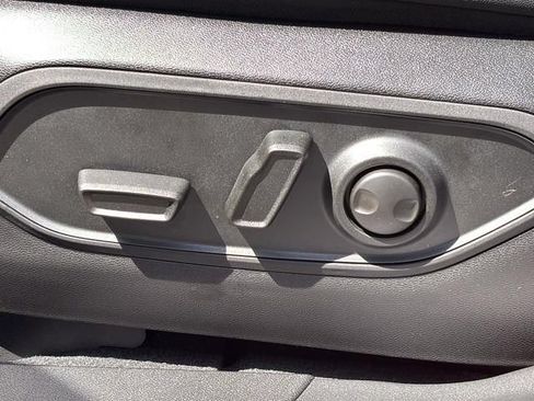New 2026 Jeep Cherokee Limited AWD/4WD image 39