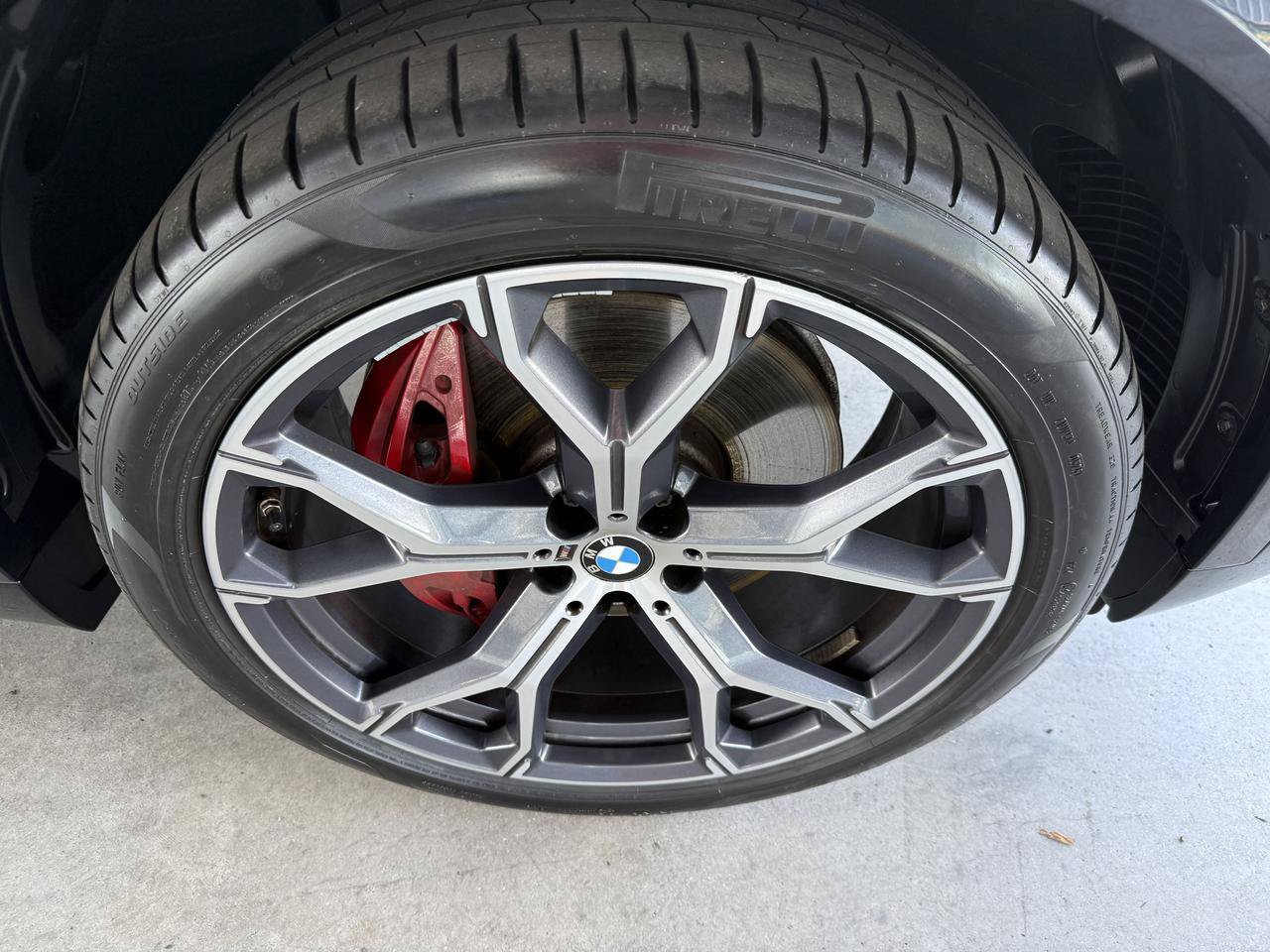 Used 2024 BMW X5 xDrive40i w/ M Sport Package AWD/4WD image 41