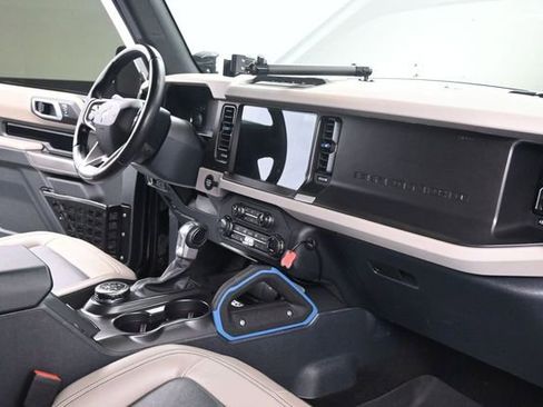Used 2023 Ford Bronco Wildtrak AWD/4WD image 80