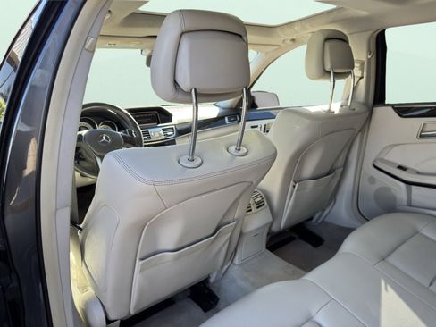 Used 2014 Mercedes-Benz E 350 Sedan image 17