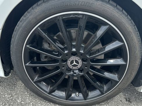 Used 2022 Mercedes-Benz A 220 4MATIC image 10