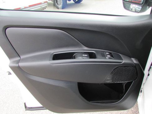 Used 2022 RAM ProMaster City Tradesman FWD image 15
