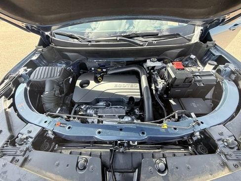 Used 2026 Chevrolet Equinox LT w/ Midnight Edition FWD image 19