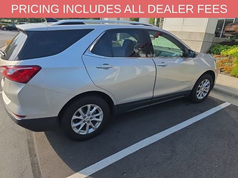 Used 2020 Chevrolet Equinox LT FWD image 6