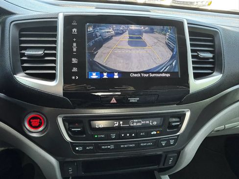 Used 2017 Honda Pilot EX-L image 13