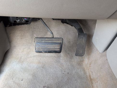 Used 2008 Chevrolet Tahoe LTZ w/ LTZ Preferred Equipment Group RWD image 27