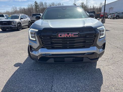 Used 2026 GMC Terrain Elevation w/ Elevation Premium Package AWD/4WD image 10