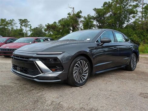 New 2025 Hyundai Sonata SEL image 2