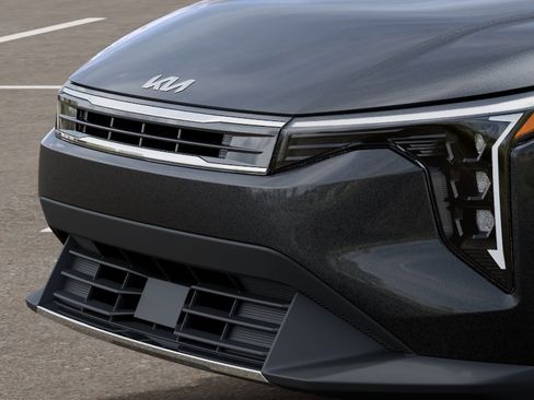 New 2026 Kia K4 EX image 12