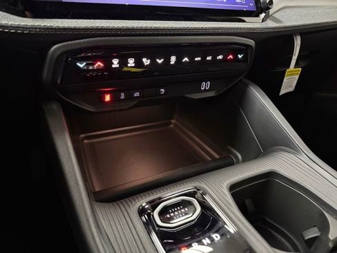 New 2026 Jeep Cherokee Laredo image 18