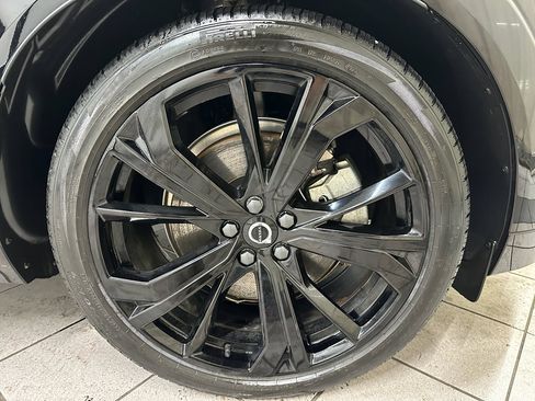 Used 2024 Volvo XC60 T8 Ultimate w/ Protection Package Premier image 13