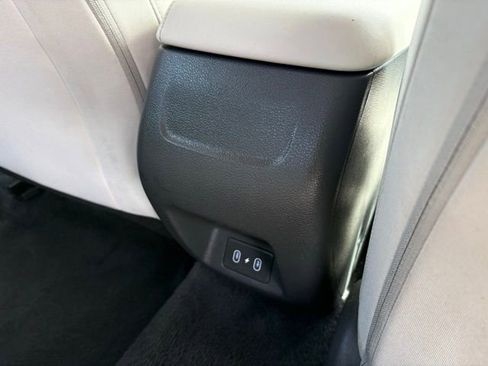 Used 2025 Hyundai Sonata SEL FWD image 33