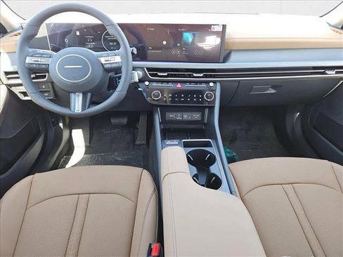 New 2025 Hyundai Sonata Limited image 12