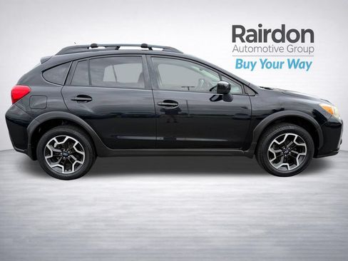 Used 2016 Subaru Crosstrek 2.0i Premium AWD/4WD image 8