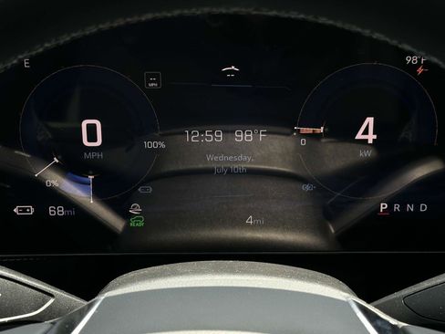 New 2024 Chevrolet Blazer EV LT image 7