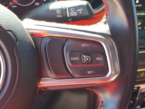 Used 2021 Jeep Gladiator Rubicon AWD/4WD image 19