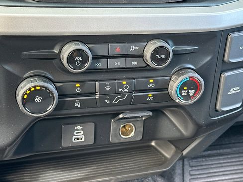 New 2026 Ford F250 XL w/ XL Chrome Package image 25