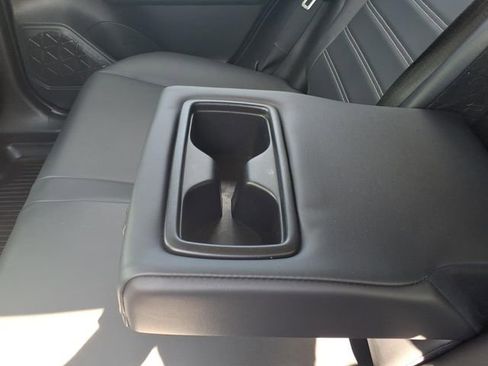 Used 2025 Toyota RAV4 XLE Premium image 8