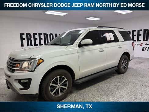 Used 2019 Ford Expedition XLT w/ Equipment Group 201A RWD image 1