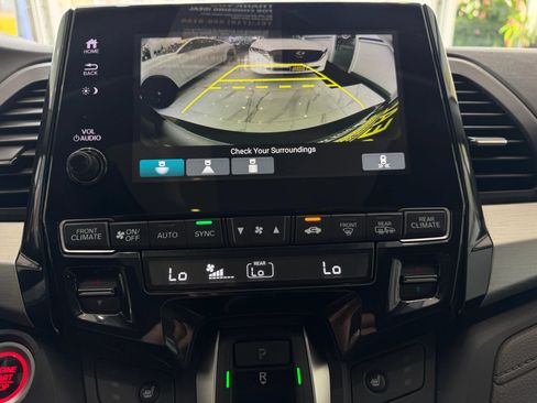Used 2019 Honda Odyssey EX-L image 19