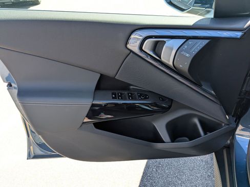 New 2026 BMW X3 xDrive30 w/ Premium Package image 11