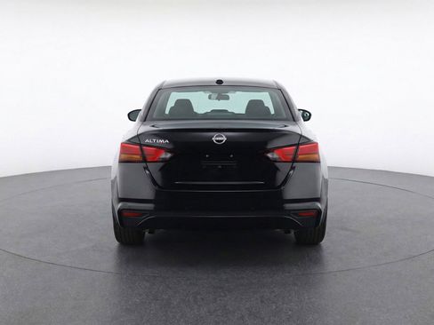 Used 2025 Nissan Altima 2.5 SV image 7