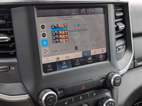 Used 2023 RAM 1500 Big Horn AWD/4WD image 25