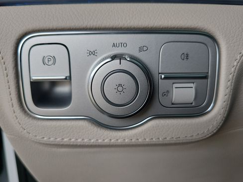 New 2026 Mercedes-Benz GLE 450 4MATIC image 27