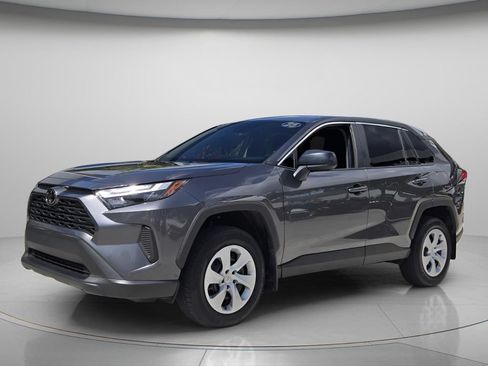 Used 2025 Toyota RAV4 LE FWD image 9