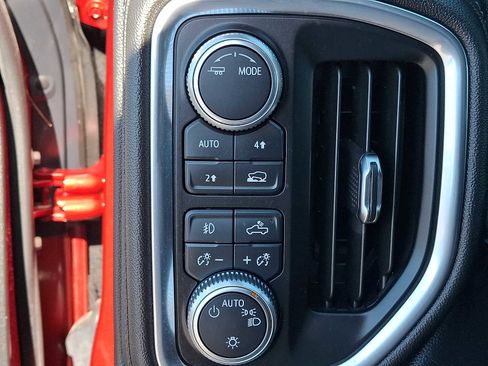 Used 2021 GMC Sierra 1500 Elevation w/ Preferred Package image 25