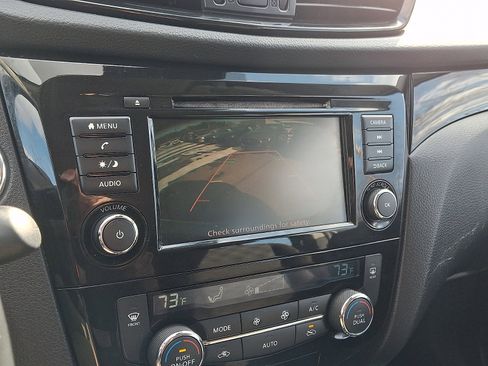 Used 2019 Nissan Rogue Sport SV w/ All-Weather Package image 17