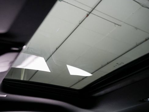 Used 2024 BMW M2 w/ Lighting Package image 25