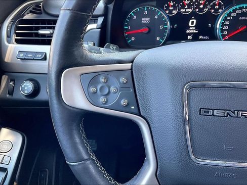 Used 2019 GMC Yukon XL Denali w/ Open Road Package AWD/4WD image 18