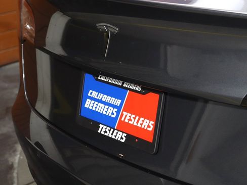 Used 2022 Tesla Model 3 image 13