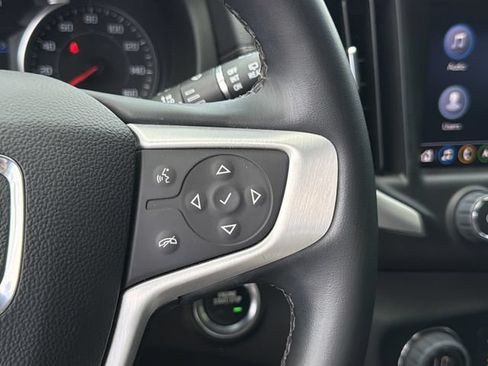 Used 2023 GMC Terrain SLT w/ Infotainment Package II FWD image 28