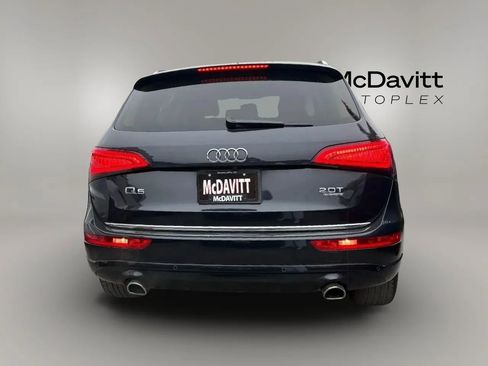 Used 2017 Audi Q5 2.0T Premium Plus w/ Technology Package image 5