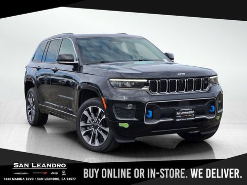 Certified 2022 Jeep Grand Cherokee Overland w/ Advanced Protech Group III image 1