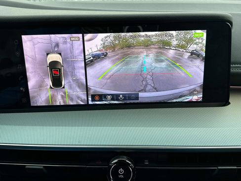 New 2025 Nissan Murano SL image 14