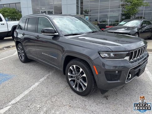 Used 2025 Jeep Grand Cherokee Overland w/ Adv Protech Group III AWD/4WD image 6