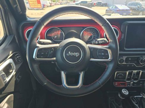 Used 2021 Jeep Wrangler Unlimited Rubicon w/ Uconnect 4C Nav & Sound Group AWD/4WD image 11
