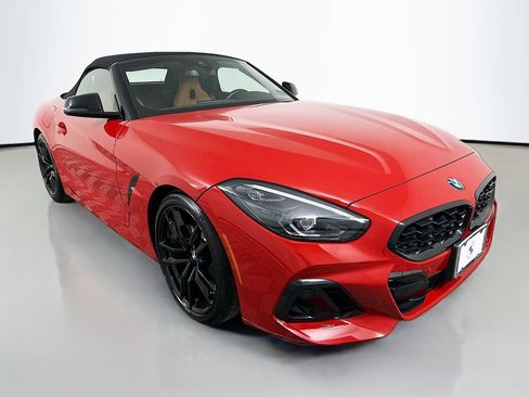 Certified 2023 BMW Z4 sDrive30i w/ Shadowloine Package RWD image 3