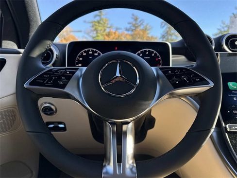 New 2026 Mercedes-Benz GLC 300 4MATIC image 15