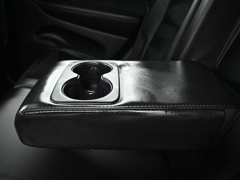 Used 2017 Jeep Grand Cherokee Altitude image 33