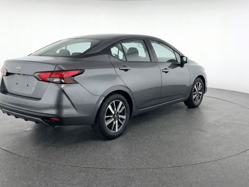 Used 2025 Nissan Versa SV FWD image 9