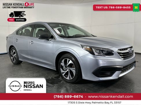 Used 2022 Subaru Legacy image 2